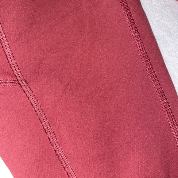 Lululemon invigorate 23” leggings - Picture 2 of 2